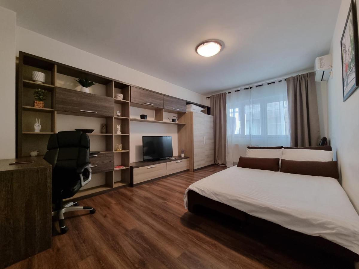 Charming & Cozy, Ultracentral Apt In Яш Екстериор снимка